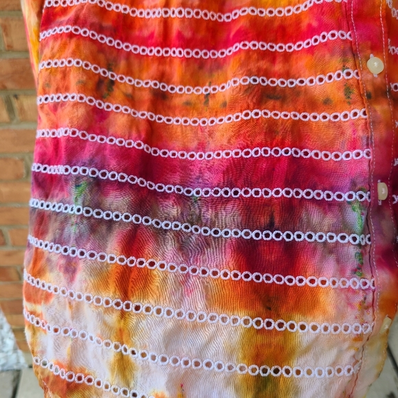 Tie Dye GAP Fitted boyfriend button front - Picture 7 of 14